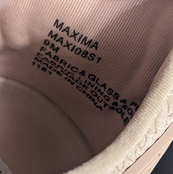 ***SOLD*** Steve Madden Maxilla-R Women's Sneakers - Picture 7 of 16